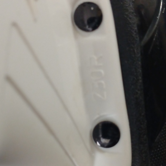 Bauer Vapor Volt Hockey Skates - Picture 5 of 6